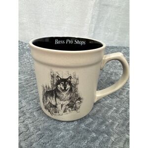 Bass Pro Shops Wolf Coffee Mug Tan Black Ceramic 16 oz Wildlife Cabin 2018
